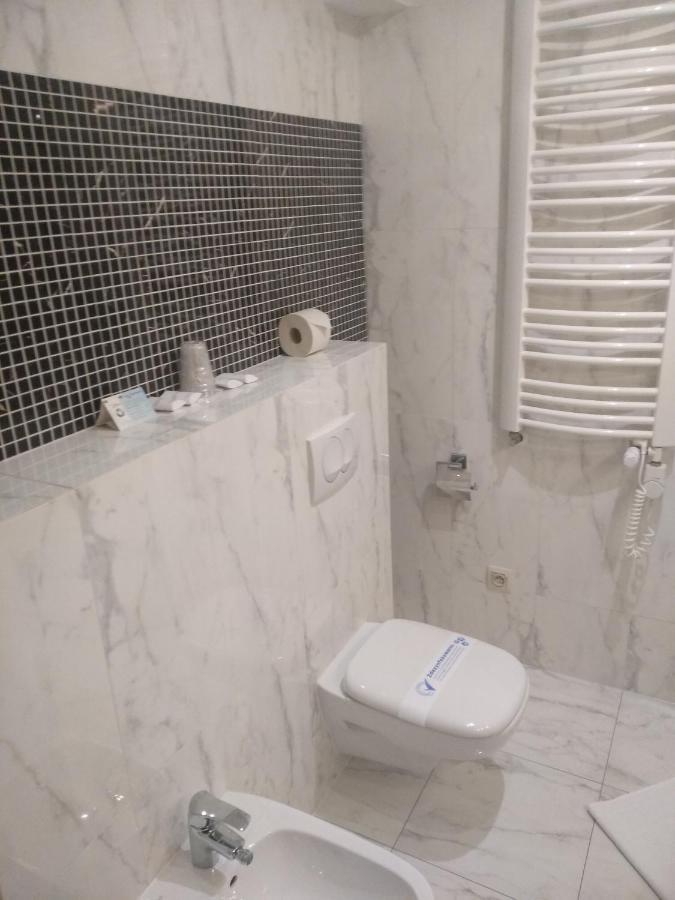 Hotel Prezydencki 4-Star Rzeszow Luaran gambar