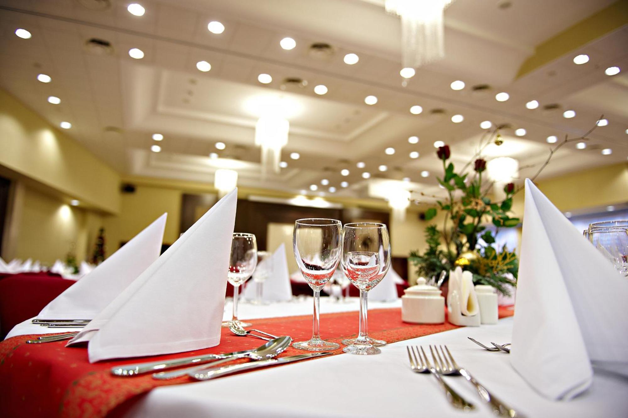 Hotel Prezydencki 4-Star Rzeszow Luaran gambar