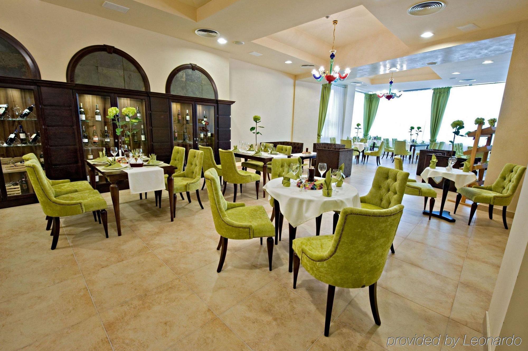 Hotel Prezydencki 4-Star Rzeszow Luaran gambar